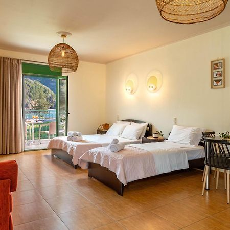 Aiora Suites Sívota 外观 照片