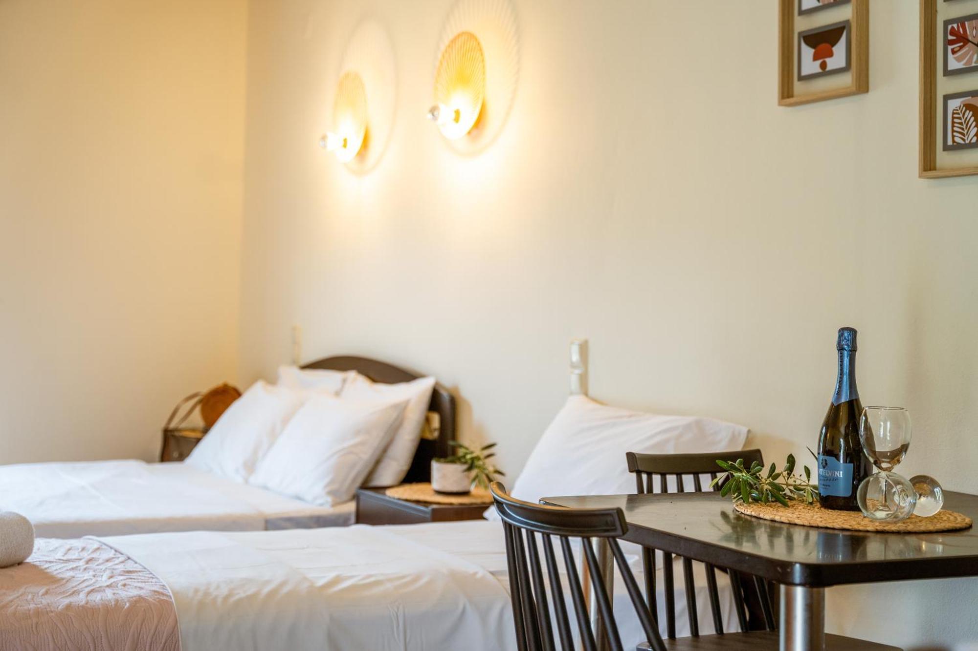 Aiora Suites Sívota 外观 照片