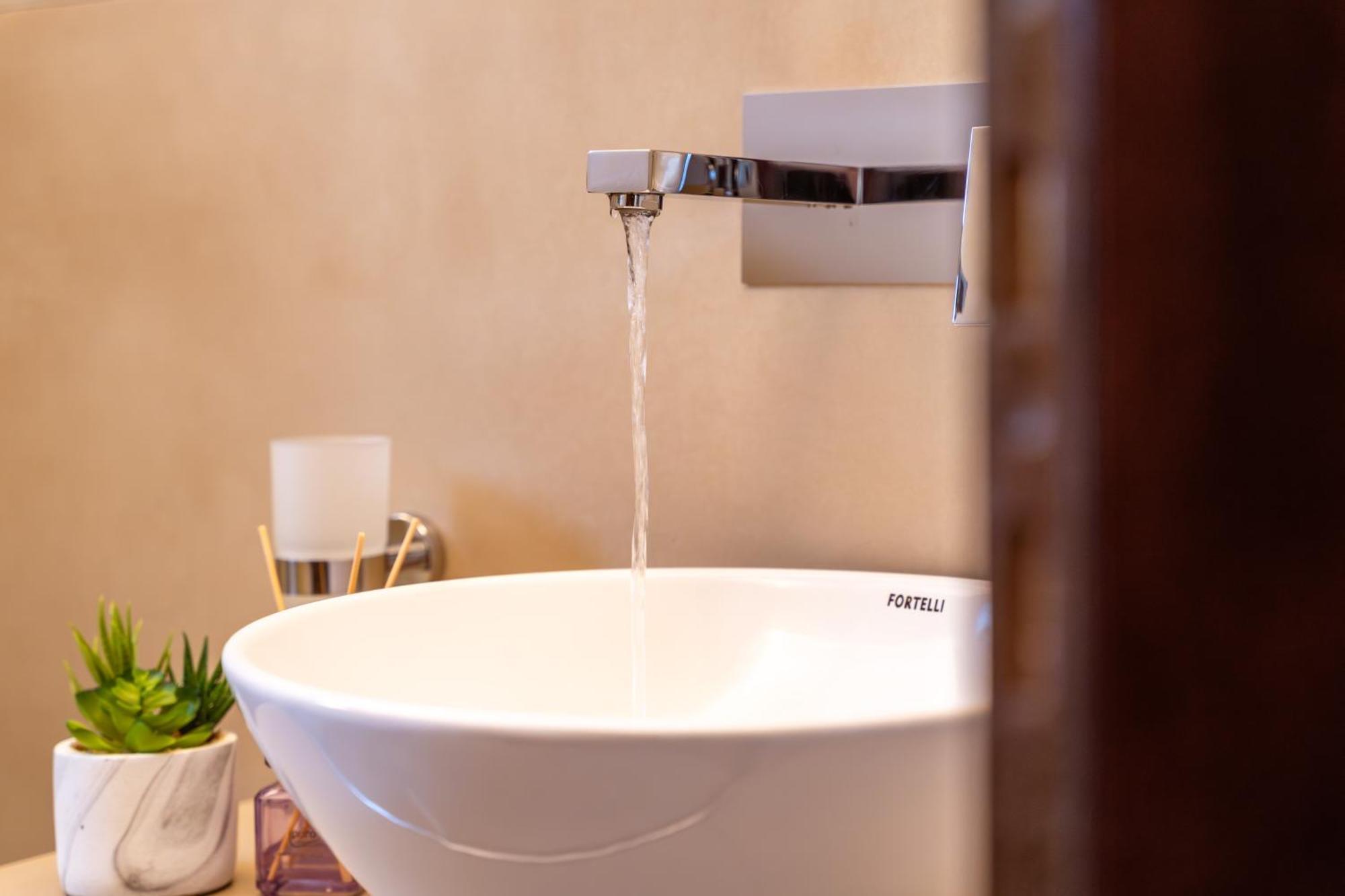 Aiora Suites Sívota 外观 照片
