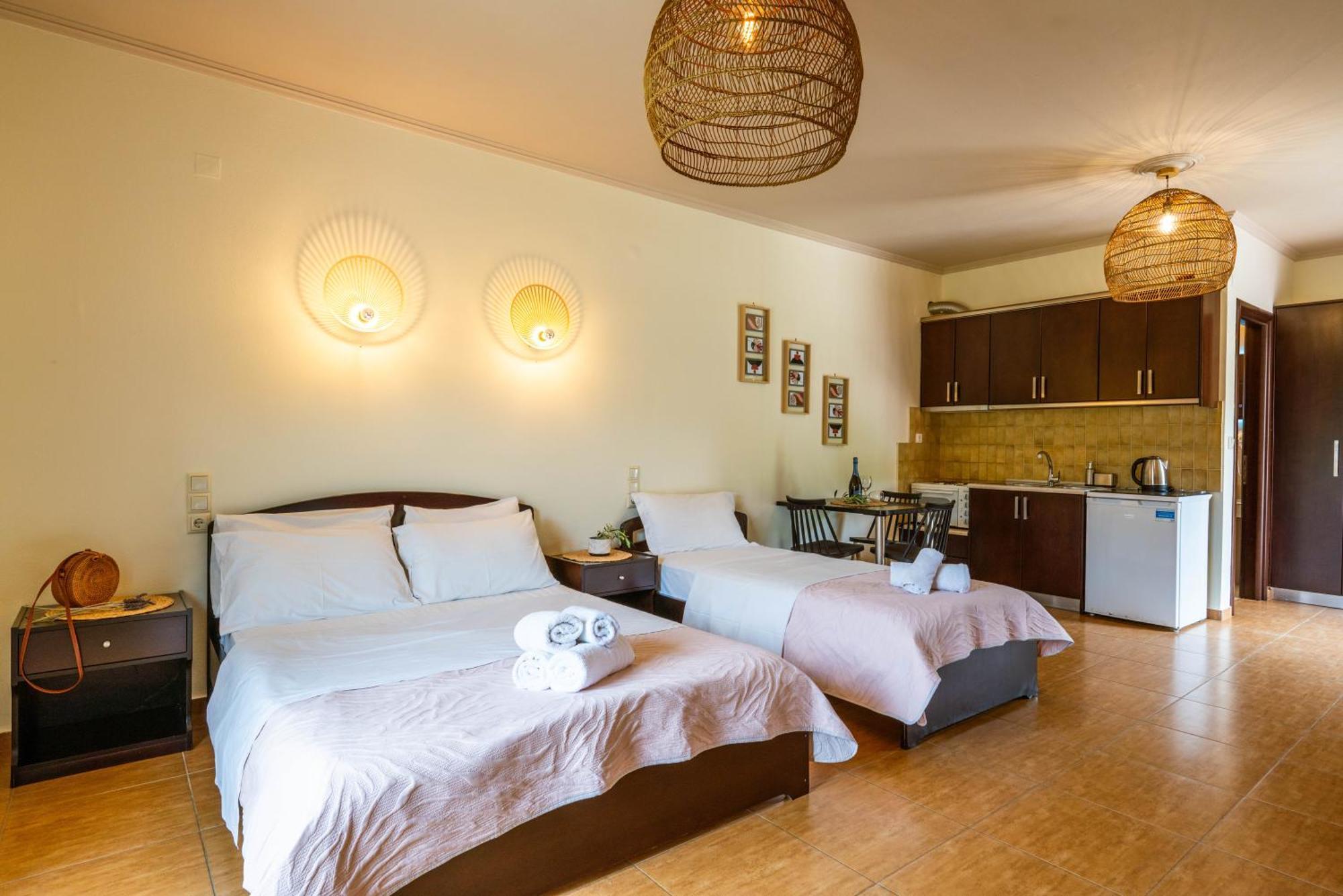 Aiora Suites Sívota 外观 照片