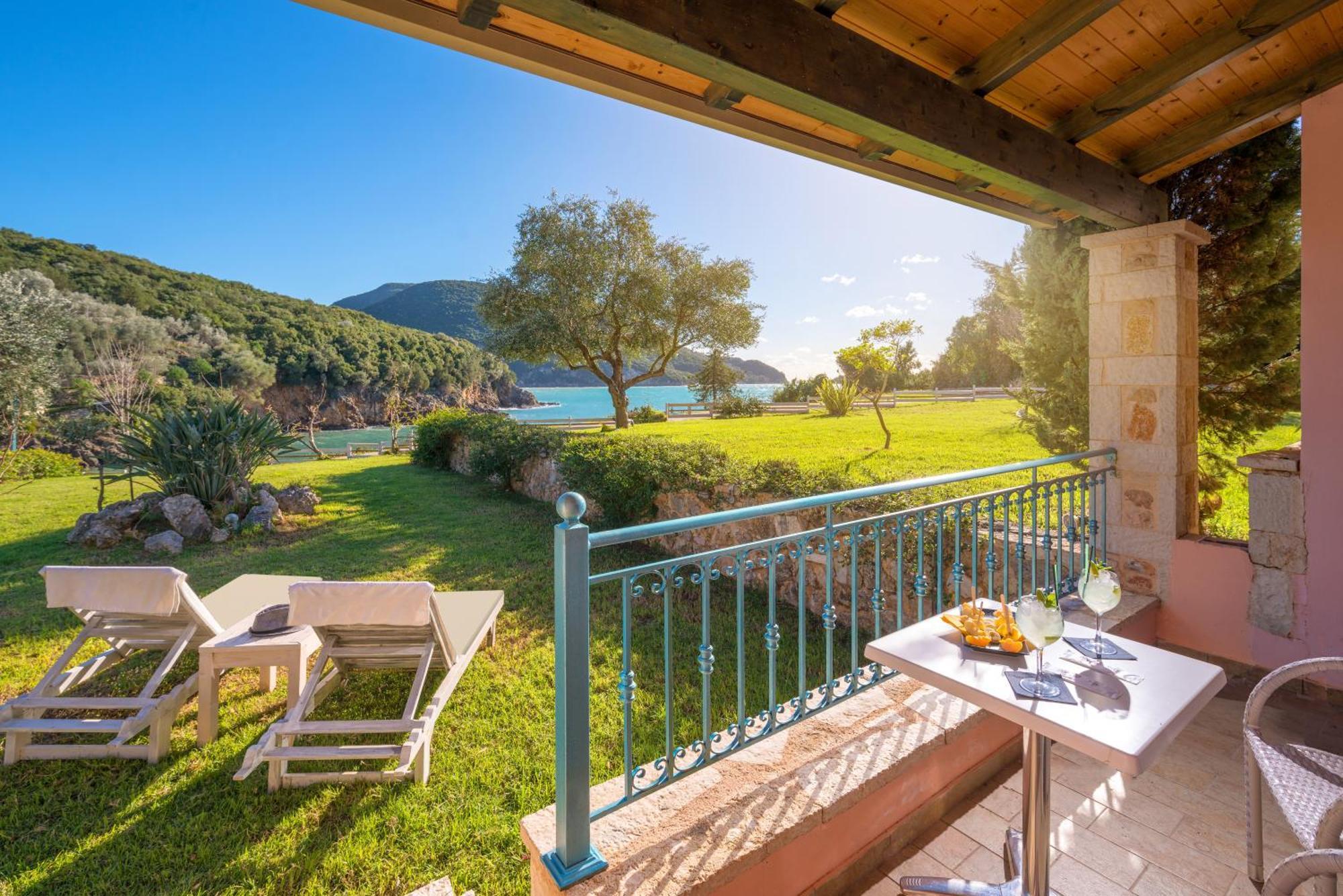 Aiora Suites Sívota 外观 照片