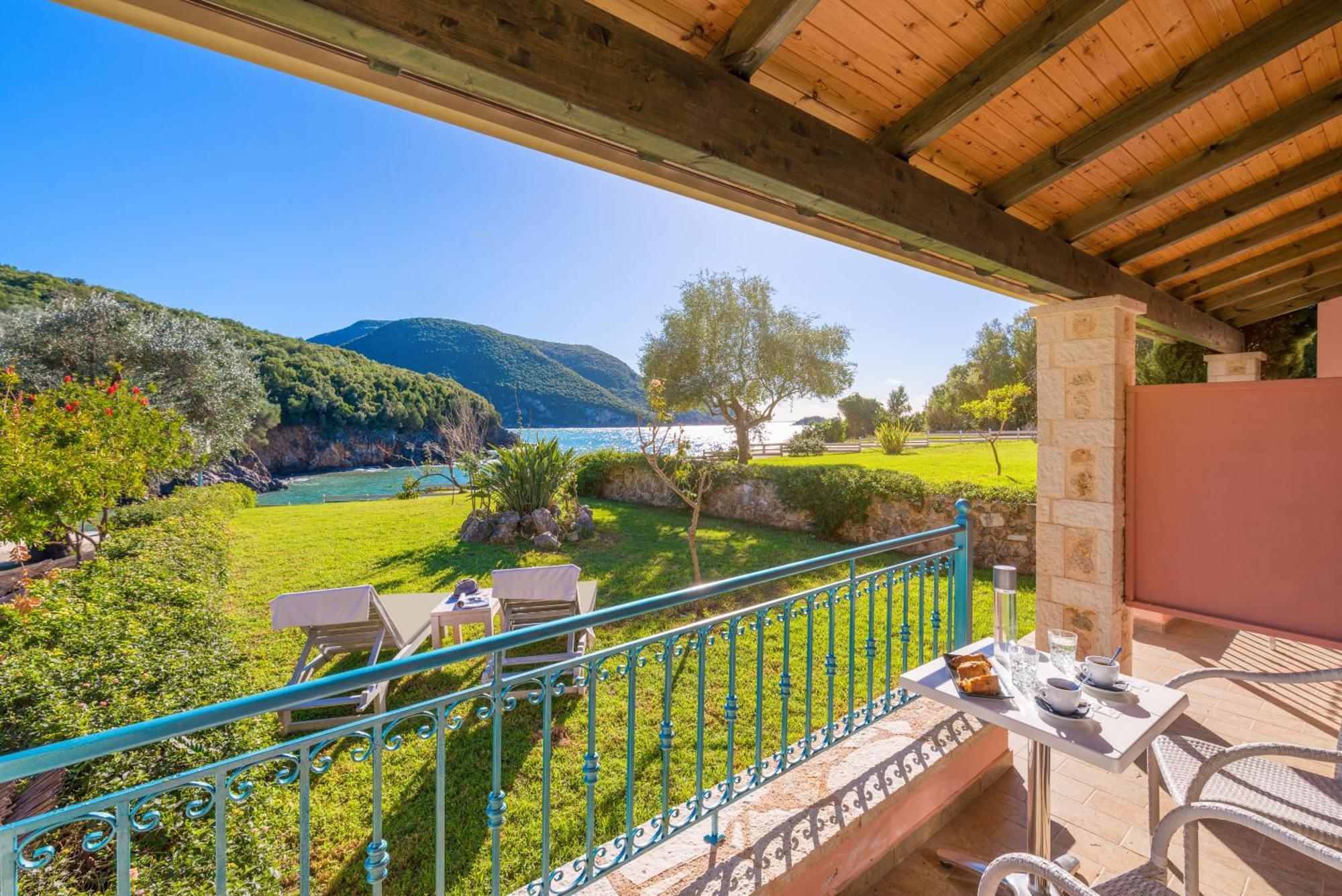 Aiora Suites Sívota 外观 照片