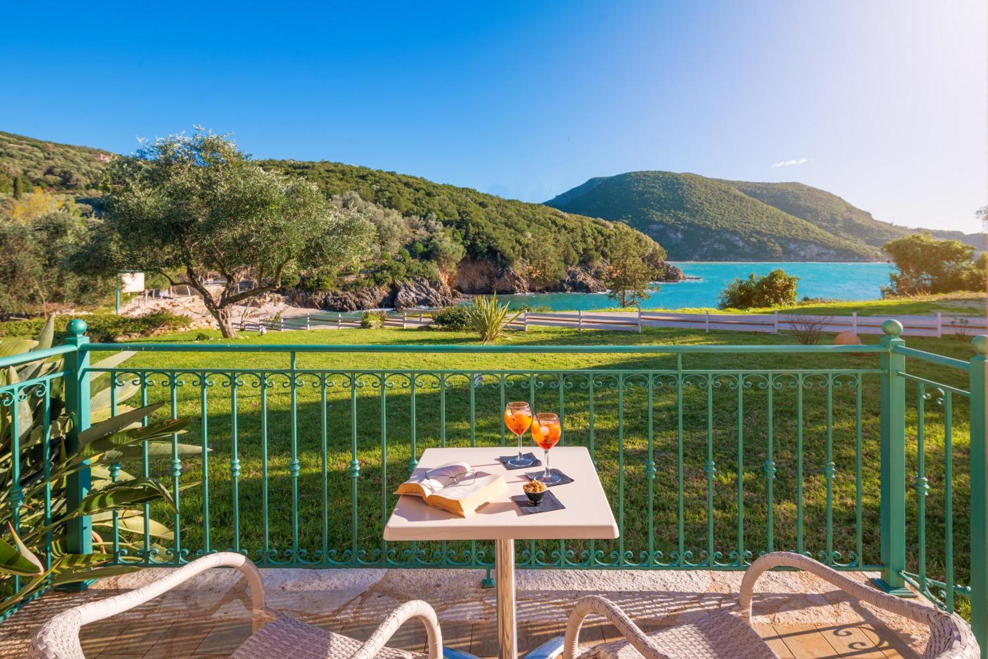 Aiora Suites Sívota 外观 照片